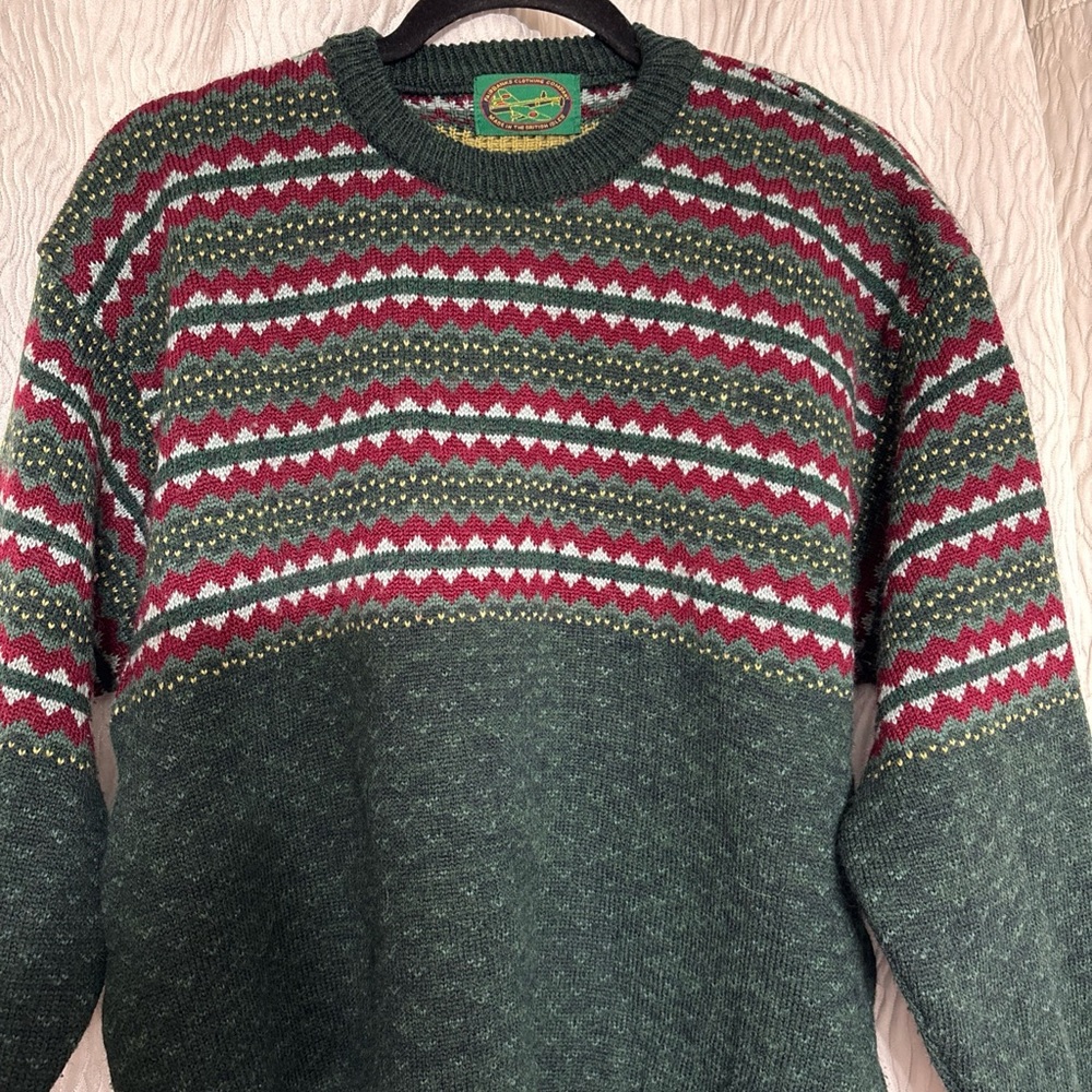 VTG Men’s Fairbanks Clothing Co-British Isles Wool Blend Sweater- Size Medium